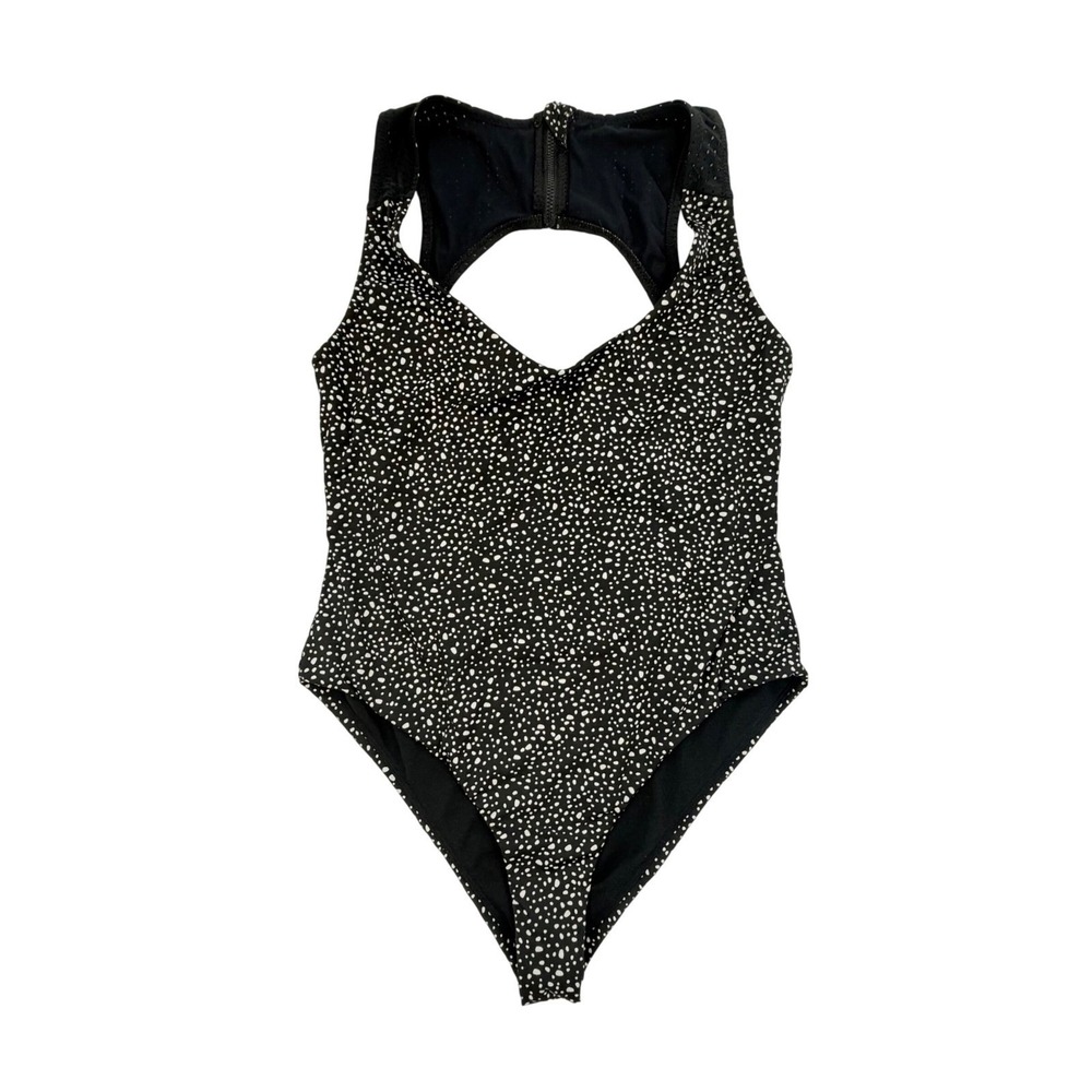 MSRP $92 Nike Swim Move To Zero O-Back One-Piece Swimsuit Black WhiteSize L